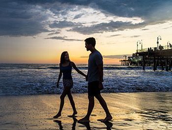 couple en bord de mer